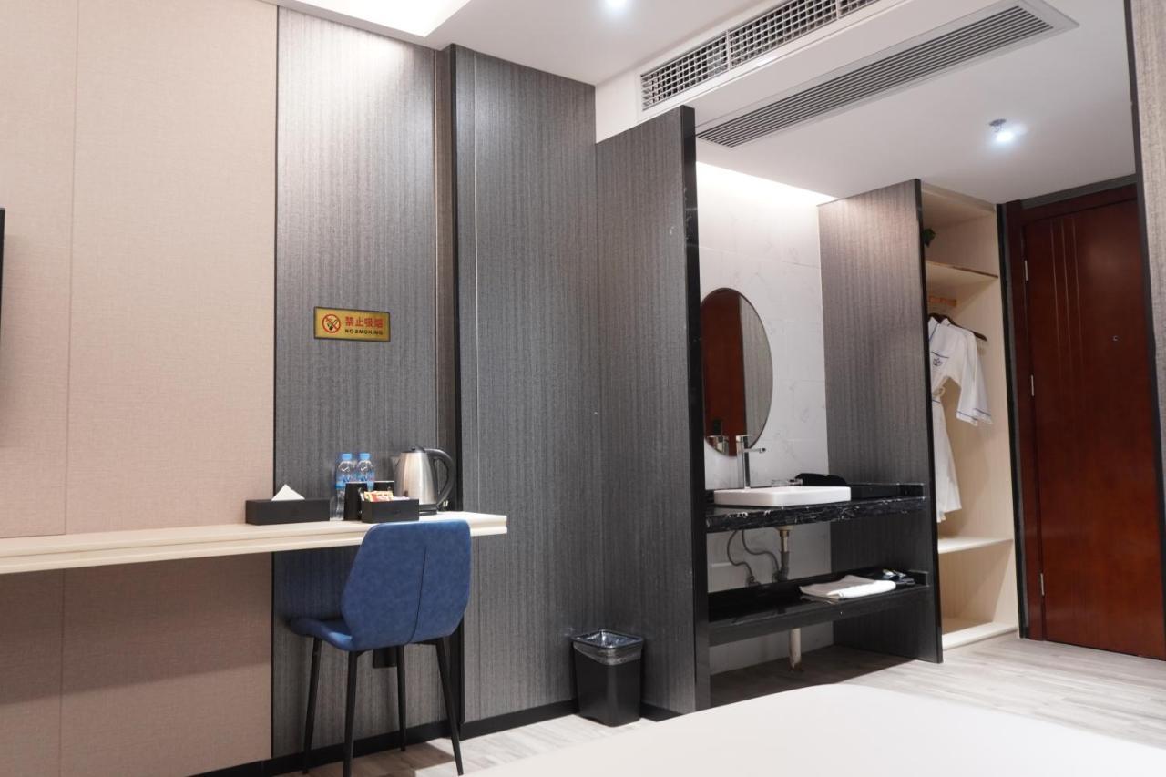 פנום פן Joy Hotel מראה חיצוני תמונה